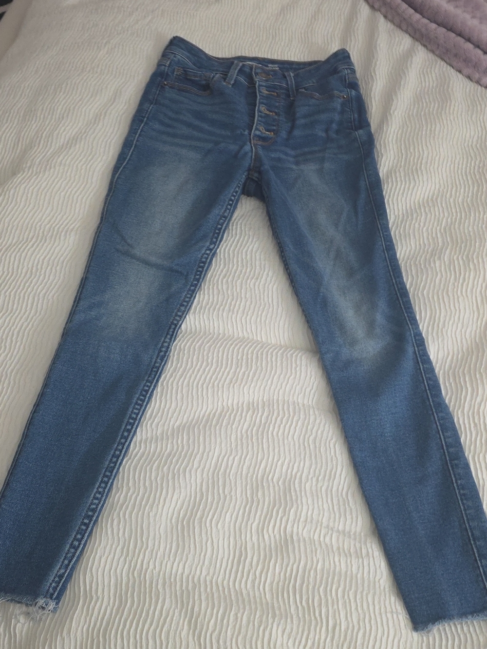 Old Navy Women's Medium Blue Skinny Button-Fly Jeans